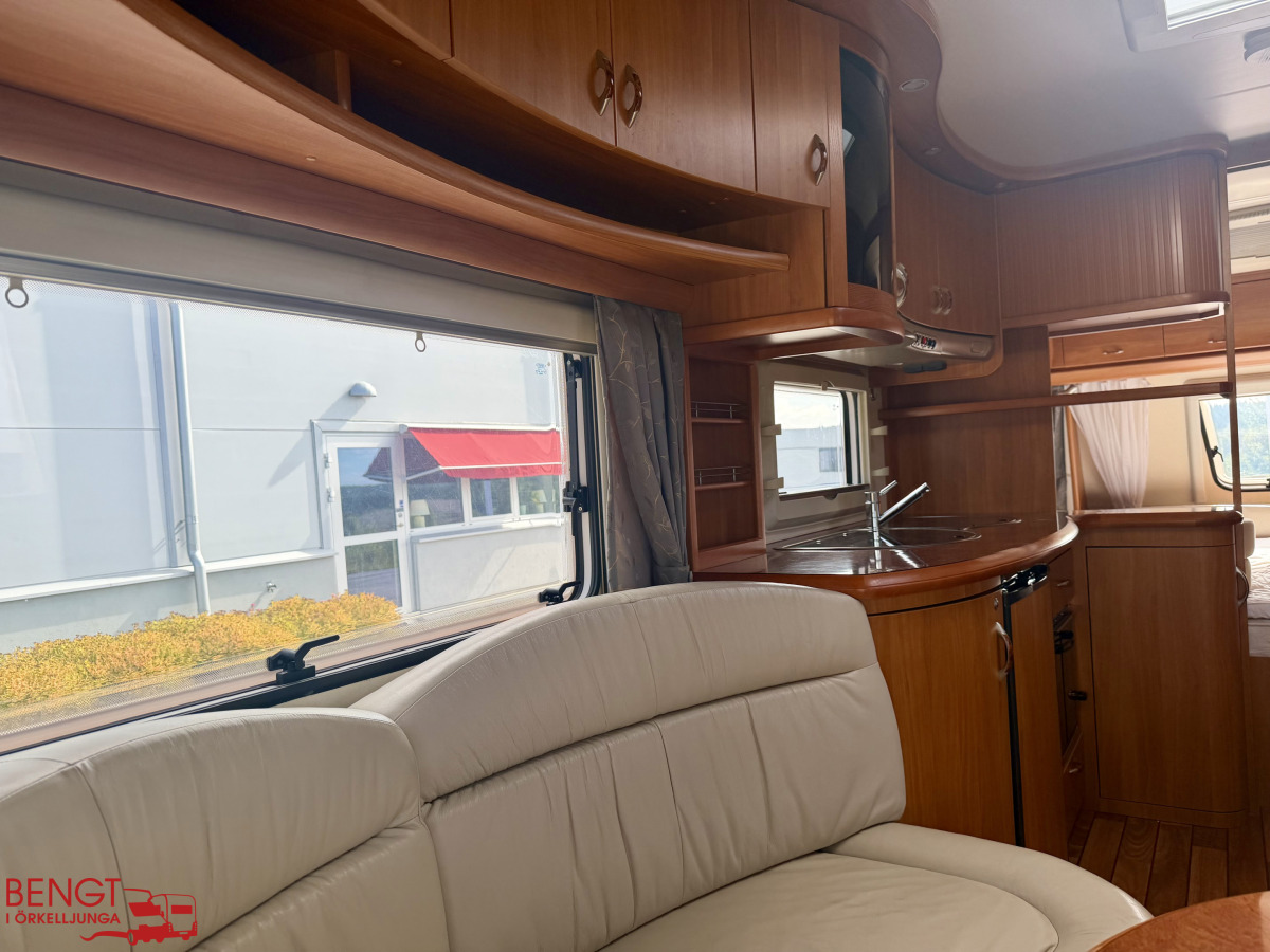 Hobby 560 UFe Excelsior Förtält, bild 20 av 26