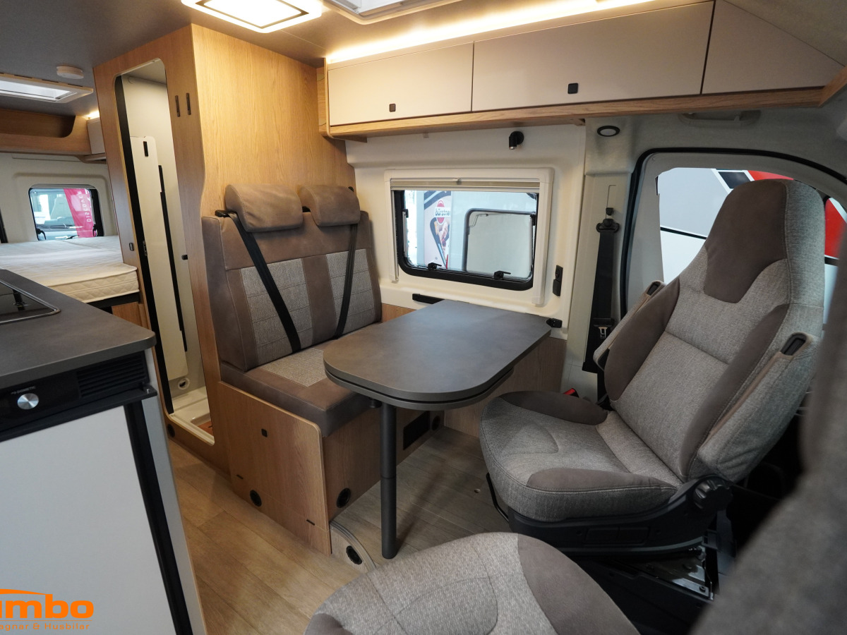 Hobby ONTOUR VAN 640 ET Automat 140hk Diselpanna, bild 3 av 22