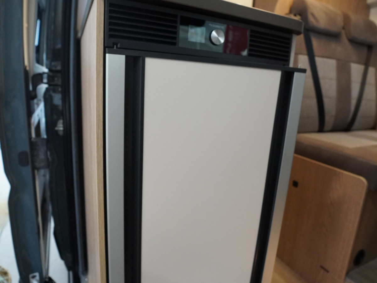 Hobby ONTOUR VAN 640 ET Automat 140hk Diselpanna, bild 9 av 22