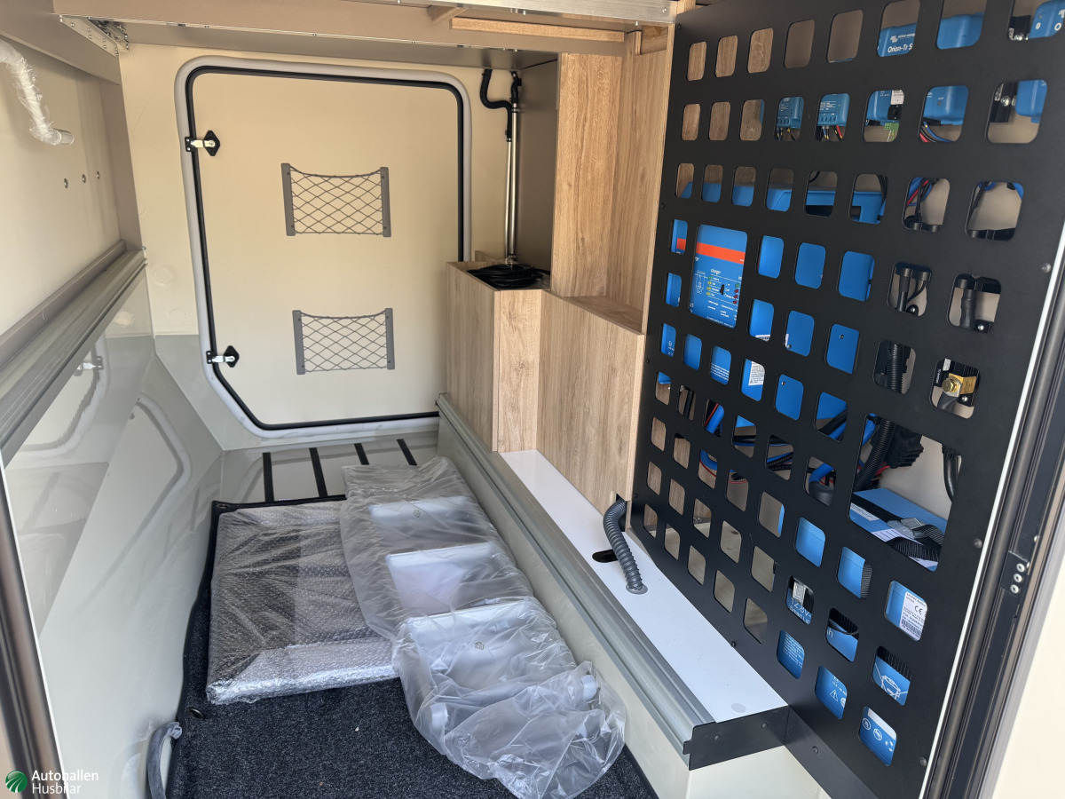 Eura Mobil XTURA 686 EF - Extra Öppet Lördag o Söndag-, bild 17 av 21