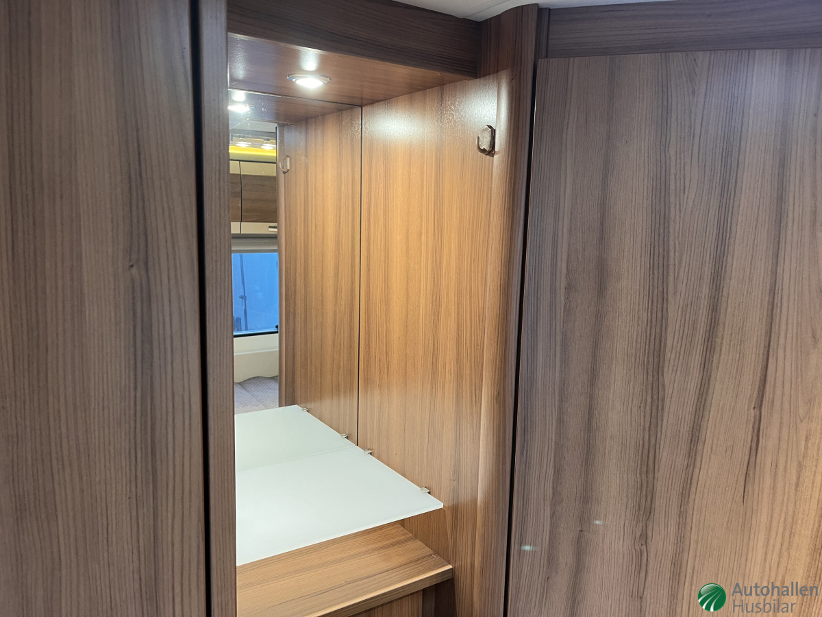 Knaus Südwind Exclusive 580 UF/ VECKANS KLIPP / Alde /, bild 7 av 11