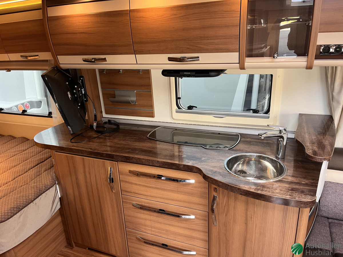 Knaus Südwind Exclusive 580 UF/ VECKANS KLIPP / Alde /, bild 10 av 11