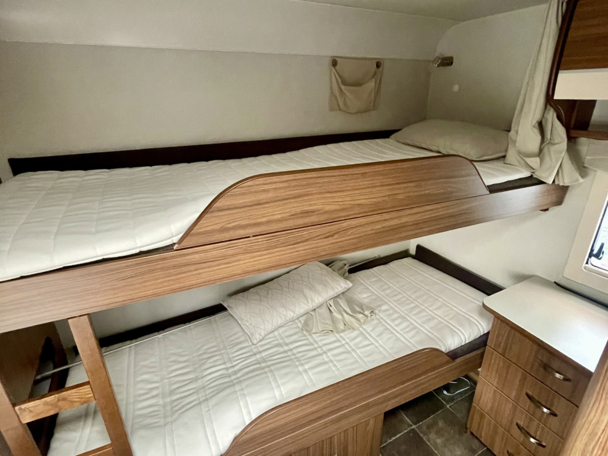 Polar 800 Svit / BARNKAMMARE / FÖRTÄLT / MOVER / AC, bild 6 av 25