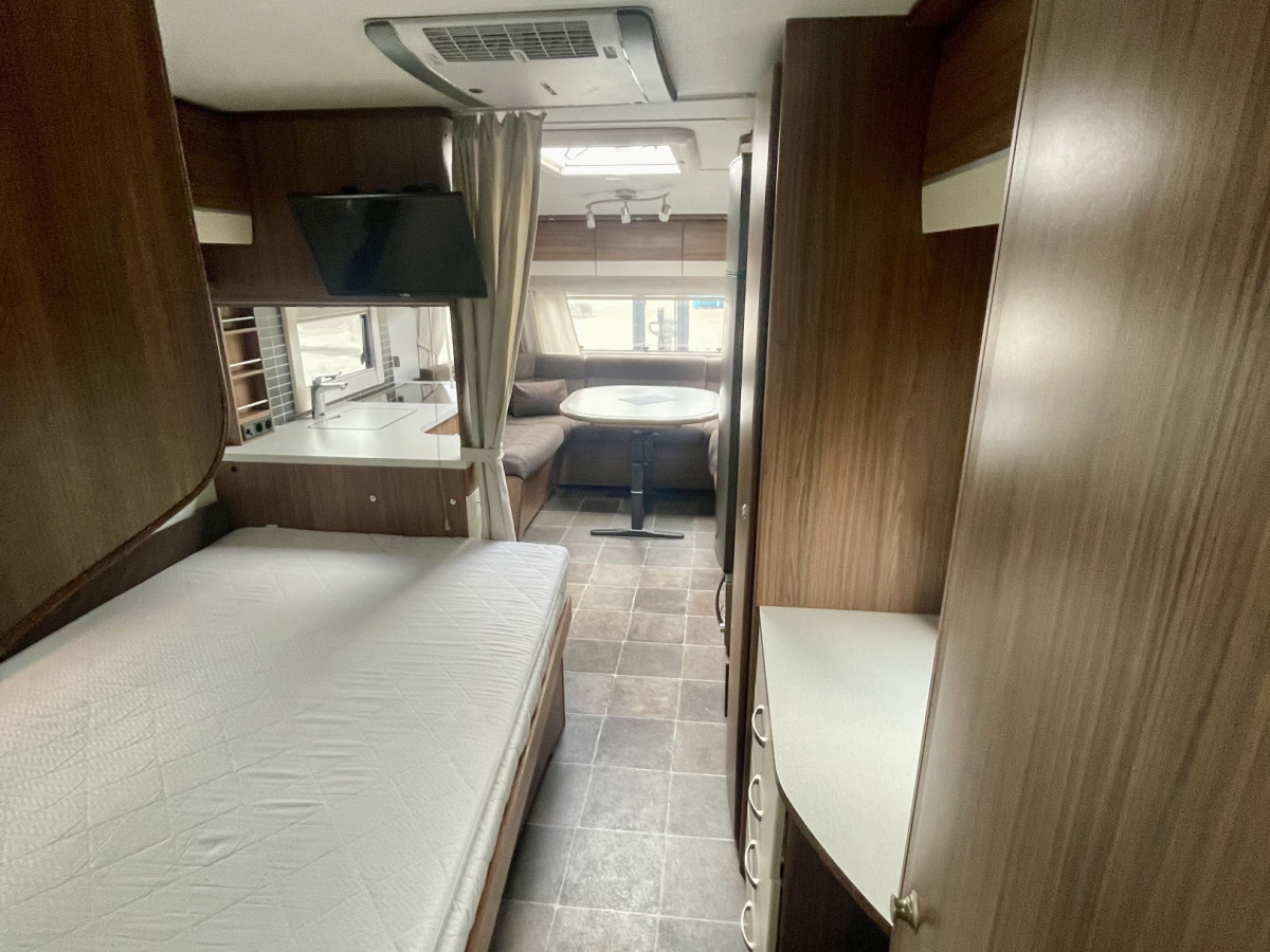 Polar 800 Svit / BARNKAMMARE / FÖRTÄLT / MOVER / AC, bild 9 av 25