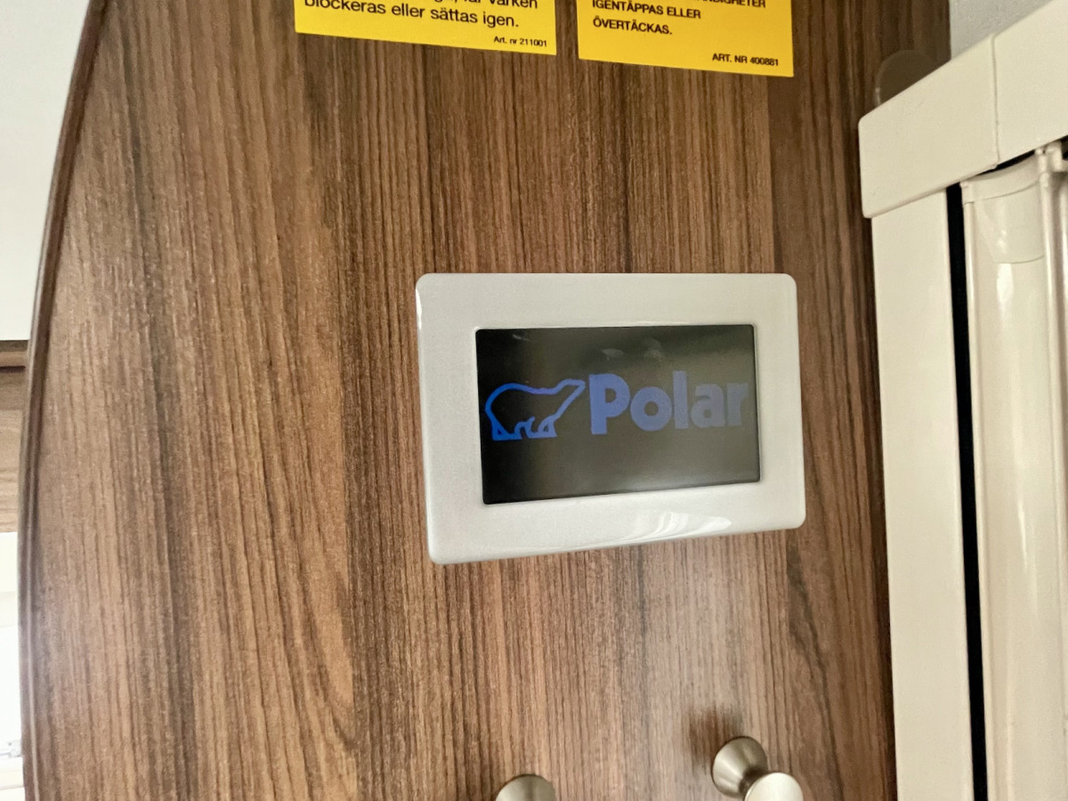 Polar 800 Svit / BARNKAMMARE / FÖRTÄLT / MOVER / AC, bild 11 av 25