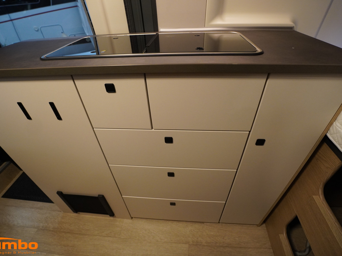 Hobby ONTOUR VAN 600 FT Automat 140hk Dieselpanna, bild 6 av 20