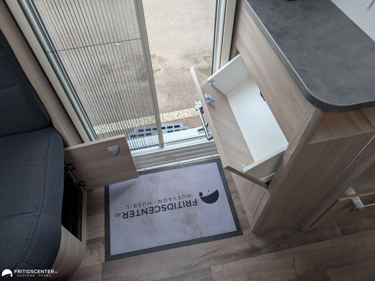 KABE ROYAL 520 XL KS * Mover / Markis / Hög komfort, bild 11 av 28