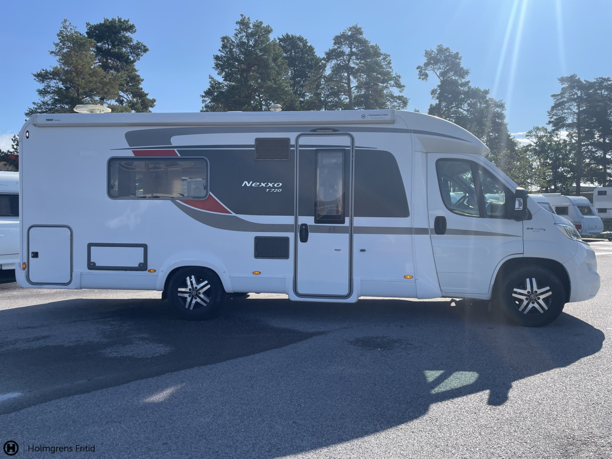 Bürstner T 7203 ALDE VÄRME STOR TOALETT, bild 2 av 22