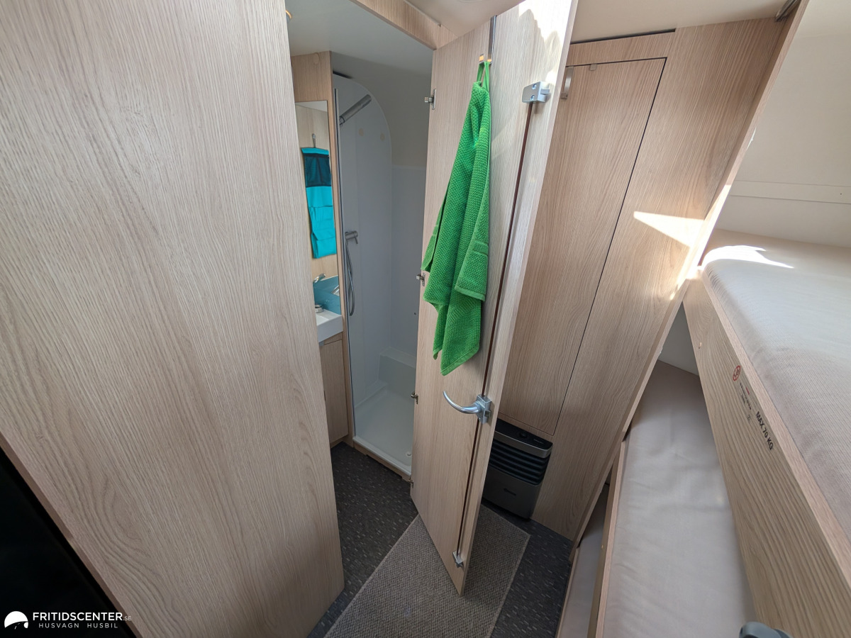 Adria AVIVA 563 PT *Barnkammare / Lätt vagn / Lufttält, bild 15 av 23