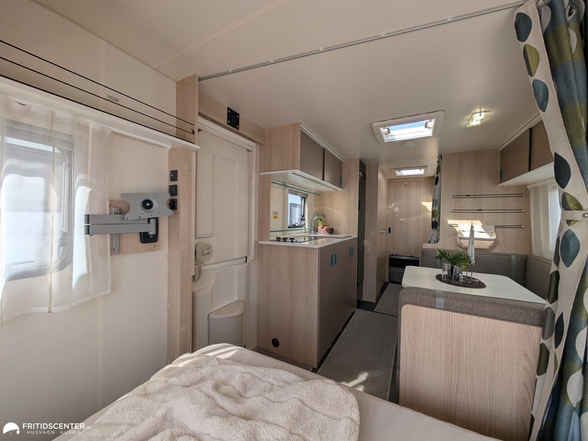 Adria AVIVA 563 PT *Barnkammare / Lätt vagn / Lufttält, bild 8 av 23