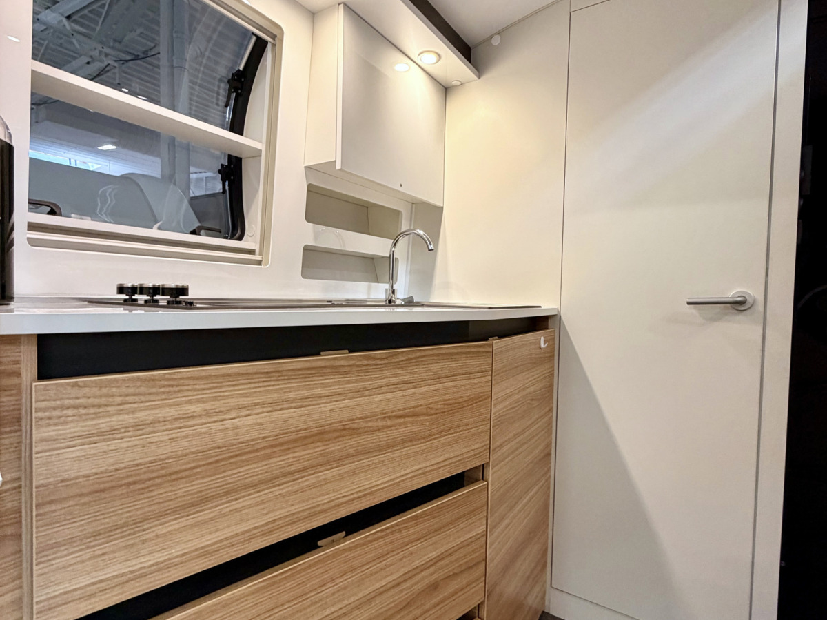 Adria ACTION sport 391 LH, bild 8 av 11