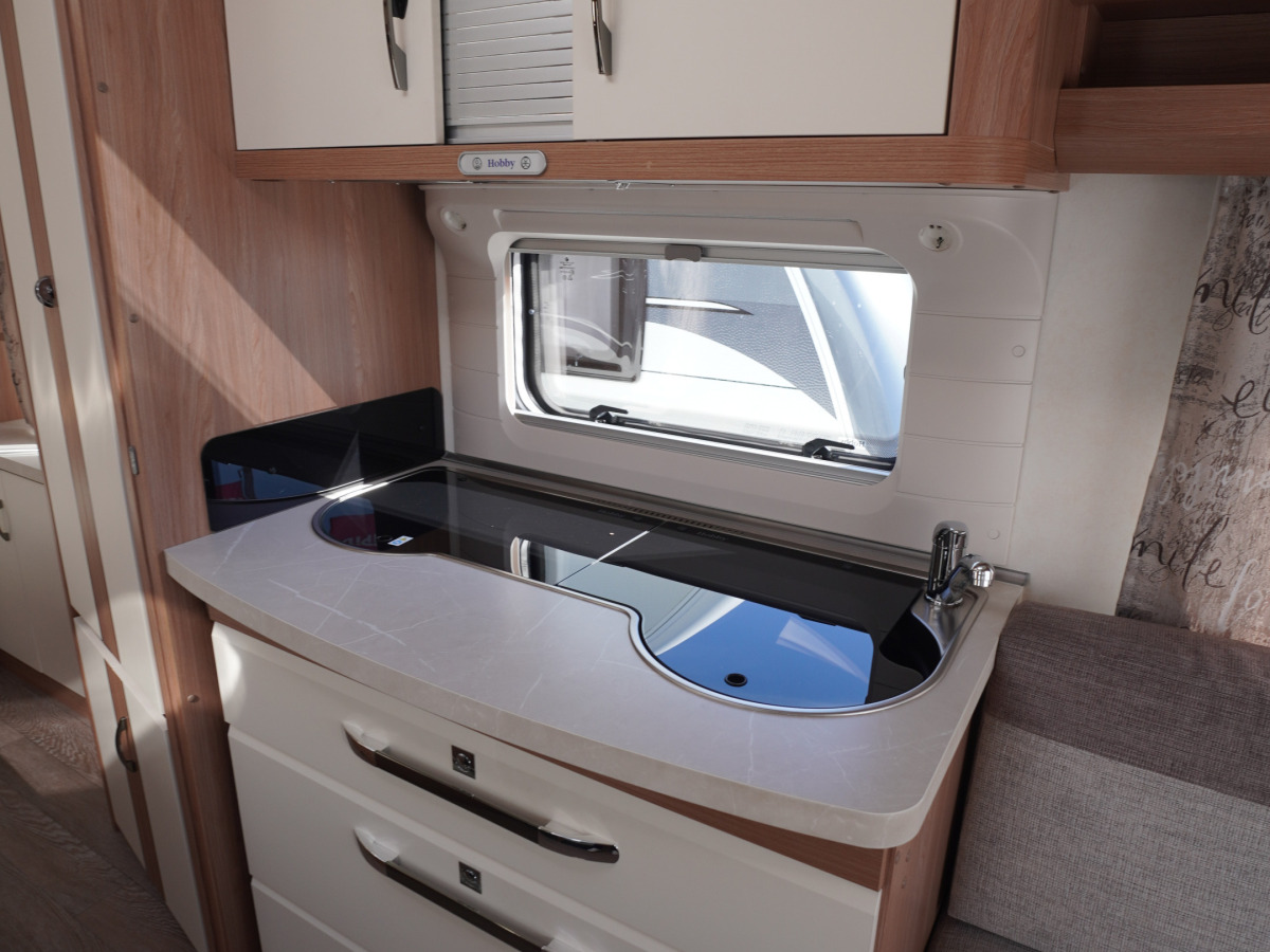 Hobby 495 WFB DE LUXE, bild 9 av 18