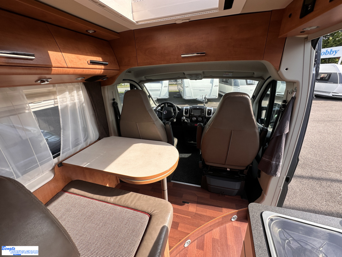 Malibu Carthago VAN 640 LE AUTOMAT AC BODEL CYKELSTÄLL, bild 7 av 21