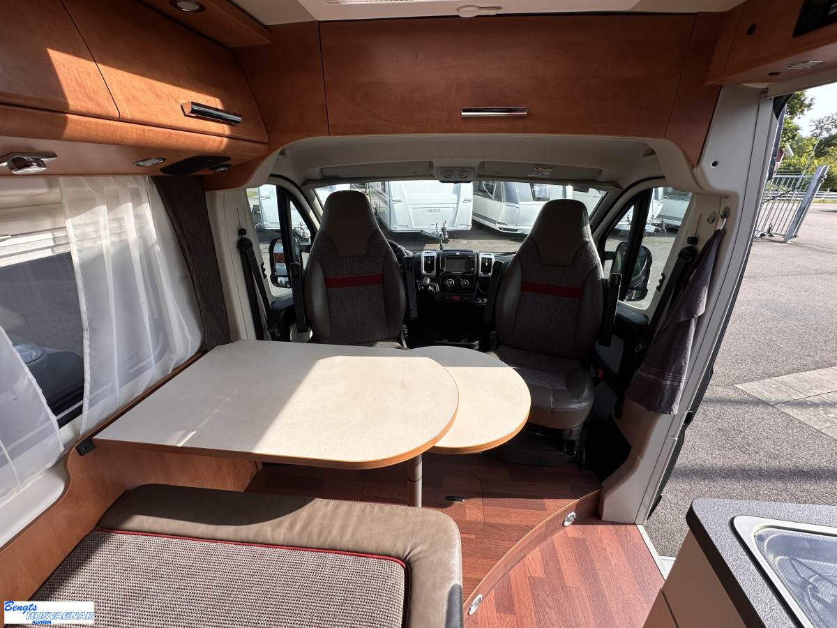 Malibu Carthago VAN 640 LE AUTOMAT AC BODEL CYKELSTÄLL, bild 10 av 21