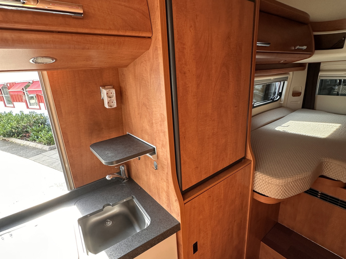 Malibu Carthago VAN 640 LE AUTOMAT AC BODEL CYKELSTÄLL, bild 14 av 21