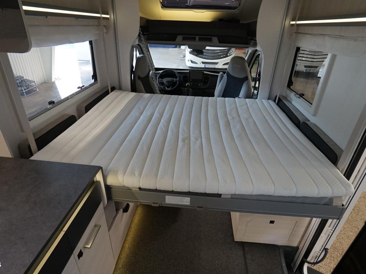 Chausson 640 TITANIUM ULTIMATE / Face to face / Dusch o toa bak, bild 14 av 16