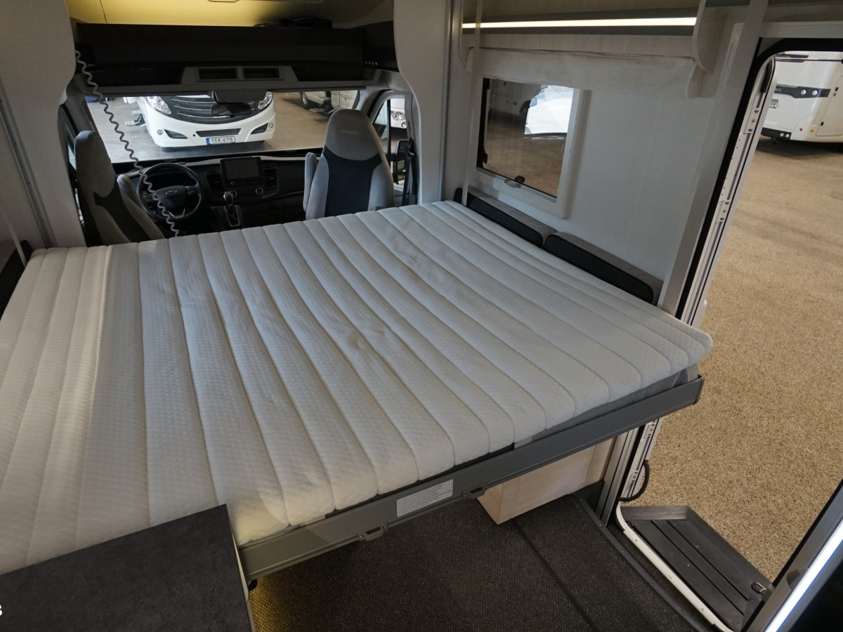 Chausson 640 TITANIUM ULTIMATE / Face to face / Dusch o toa bak, bild 15 av 16