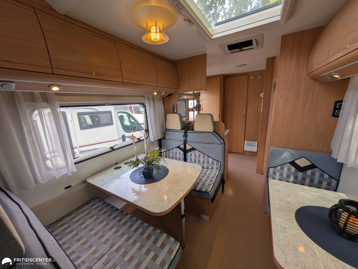 Bürstner A645 *Familjebil / 6 bältade / Rymlig, bild 6 av 21