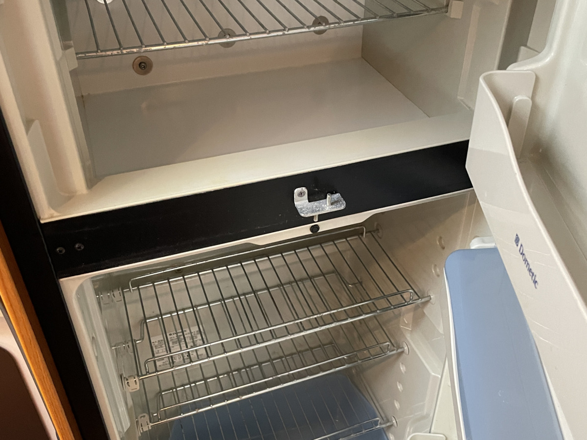 Eriba ECE 653, bild 8 av 10