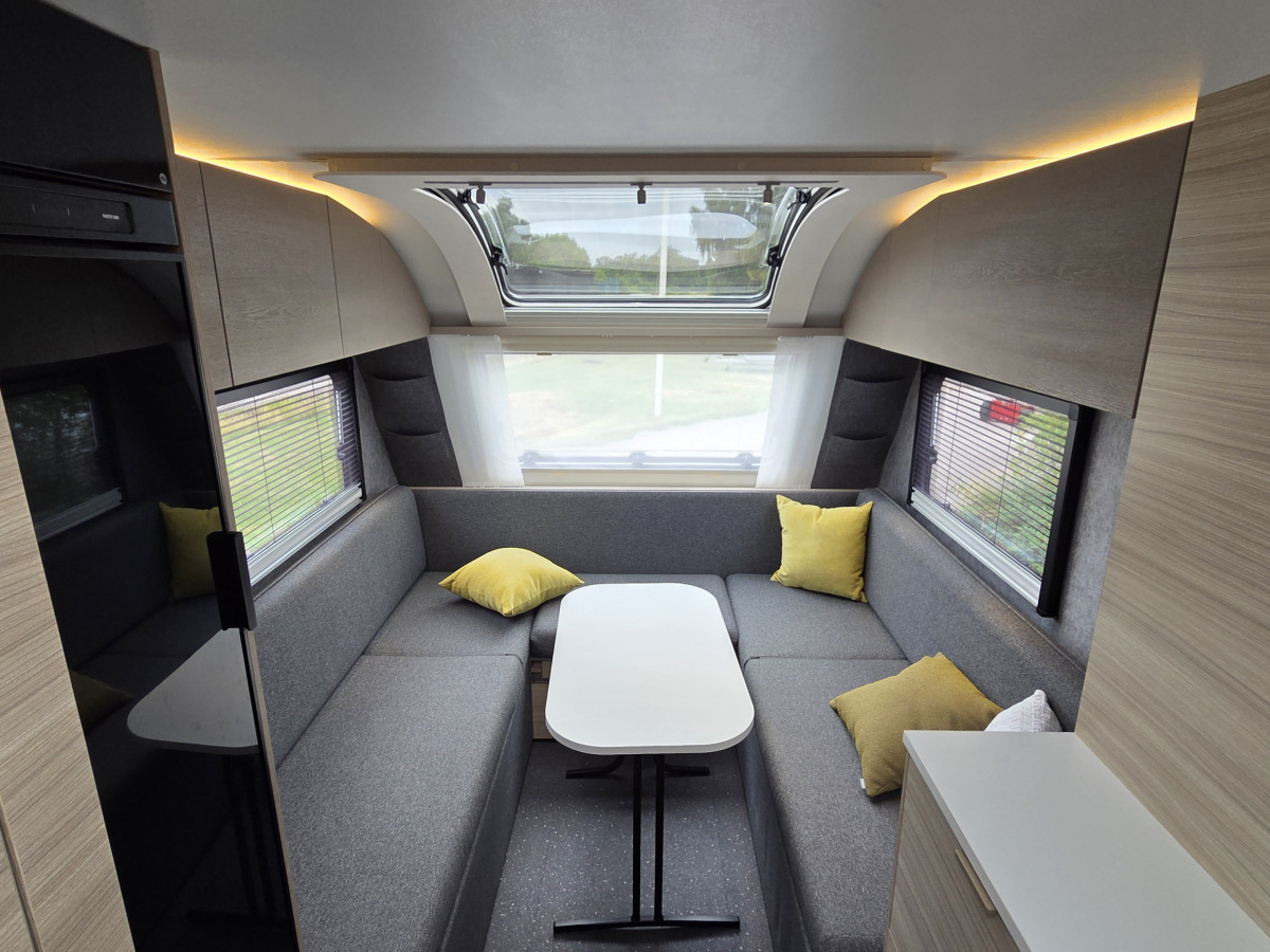 Adria ALTEA 362 LH, bild 11 av 17