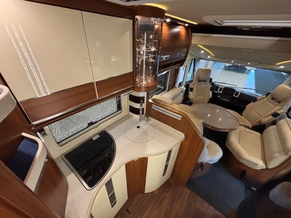 Carthago CHIC E-LINE I 51QB, bild 8 av 17