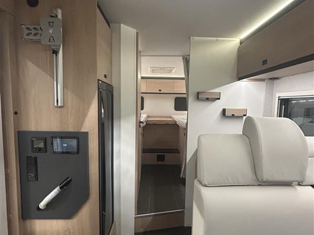 Pilote 75TB JOA / PREMIÄR, bild 5 av 21