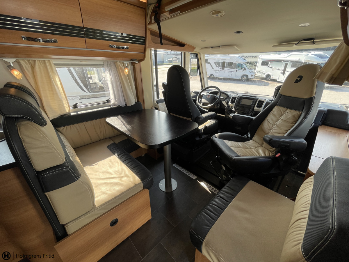 Dethleffs MAGIC BLACK EDITION I ALDE VÄRME QUEENSBED, bild 10 av 19
