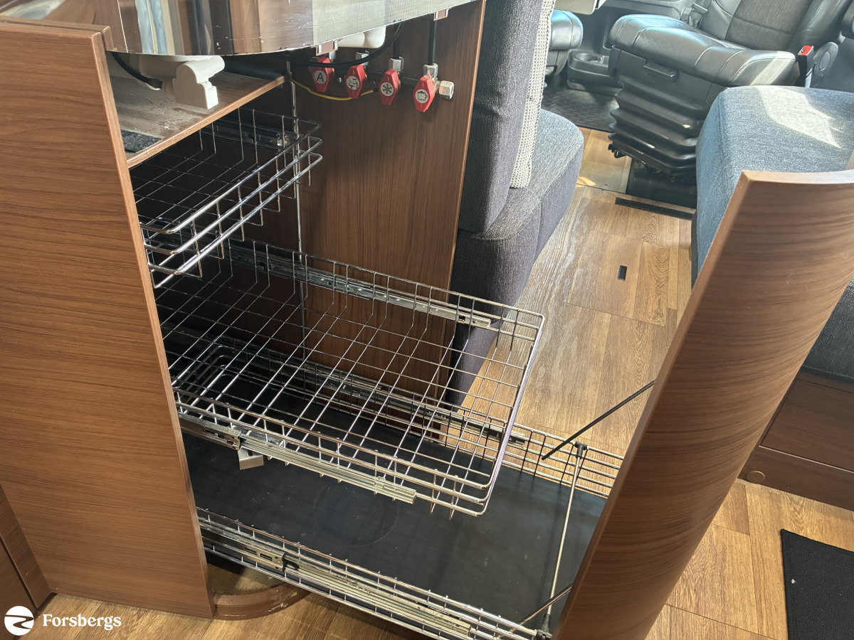 Niesmann *ARTO 88EK // Hydr.ben - Lithium 180Ah, bild 9 av 39