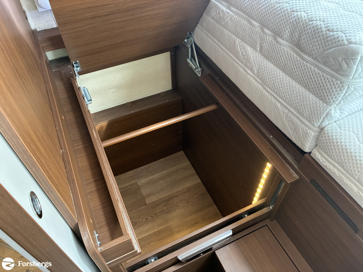 Niesmann *ARTO 88EK // Hydr.ben - Lithium 180Ah, bild 20 av 39