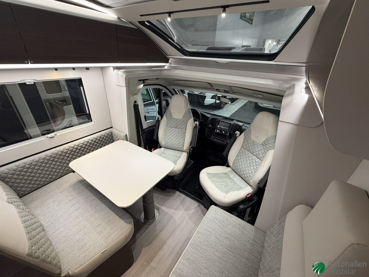 Adria CORAL 670SL, bild 6 av 14
