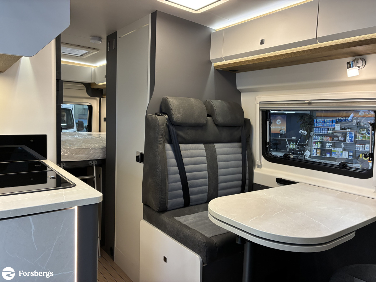 Hobby PRESTIGE VAN 640 ET - First Edition - 180 hk - MY 2027 - SPARA 88 016 kr, bild 6 av 26