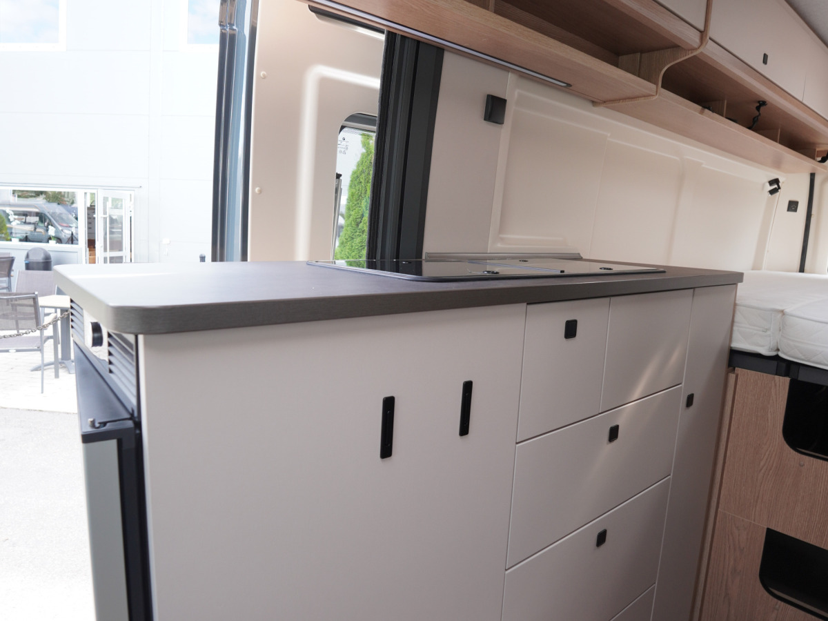 Hobby ONTOUR VAN 640 ET Automat 140hk Diselpanna, bild 6 av 20