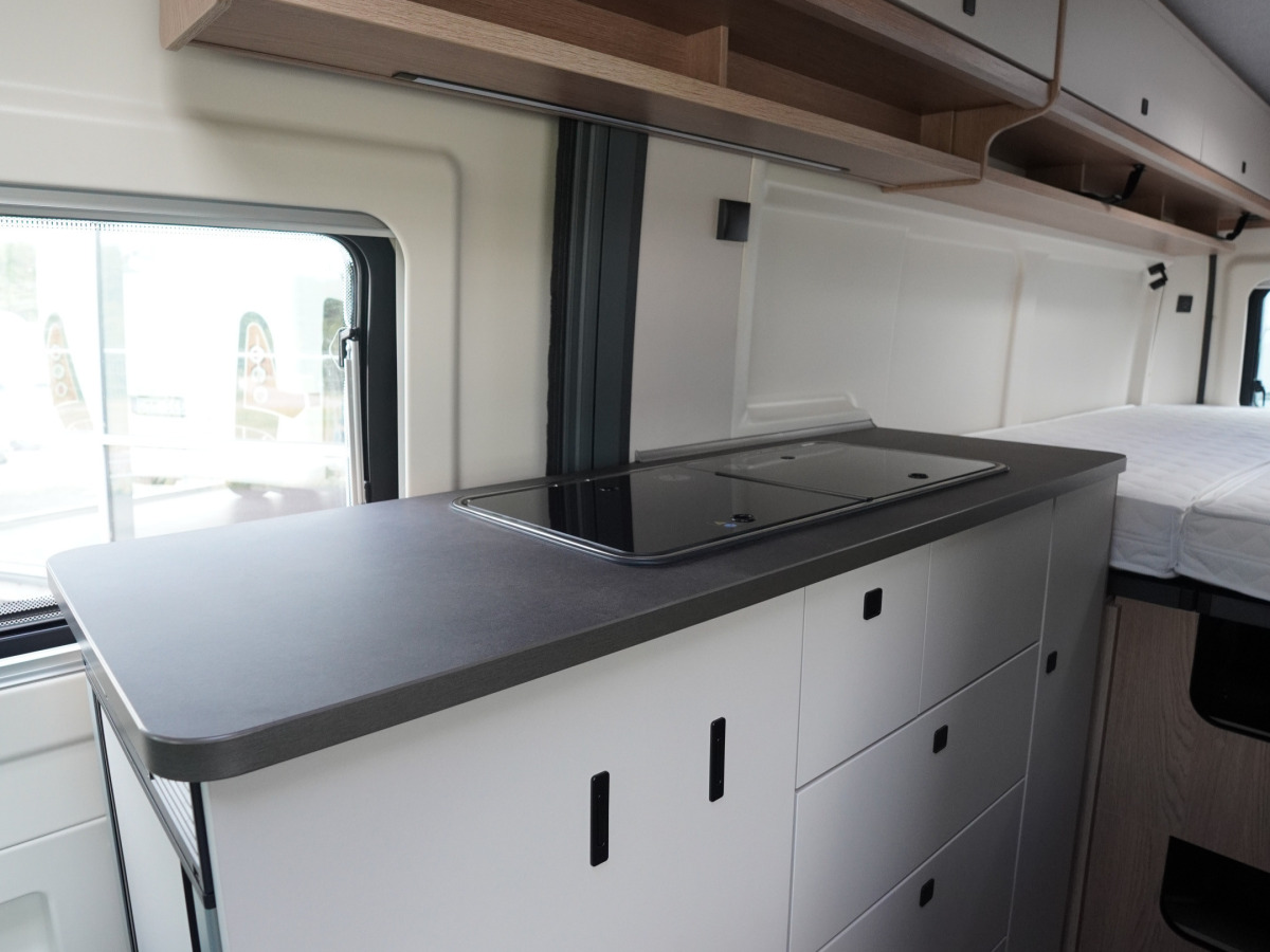 Hobby ONTOUR VAN 640 ET Automat 140hk Diselpanna, bild 6 av 18