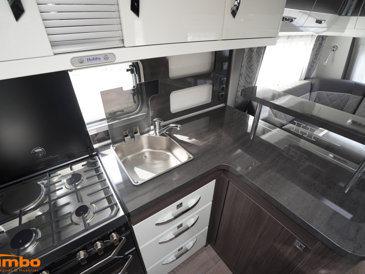 Hobby 660 WFC Prestige Alde Ugn AC, bild 7 av 16