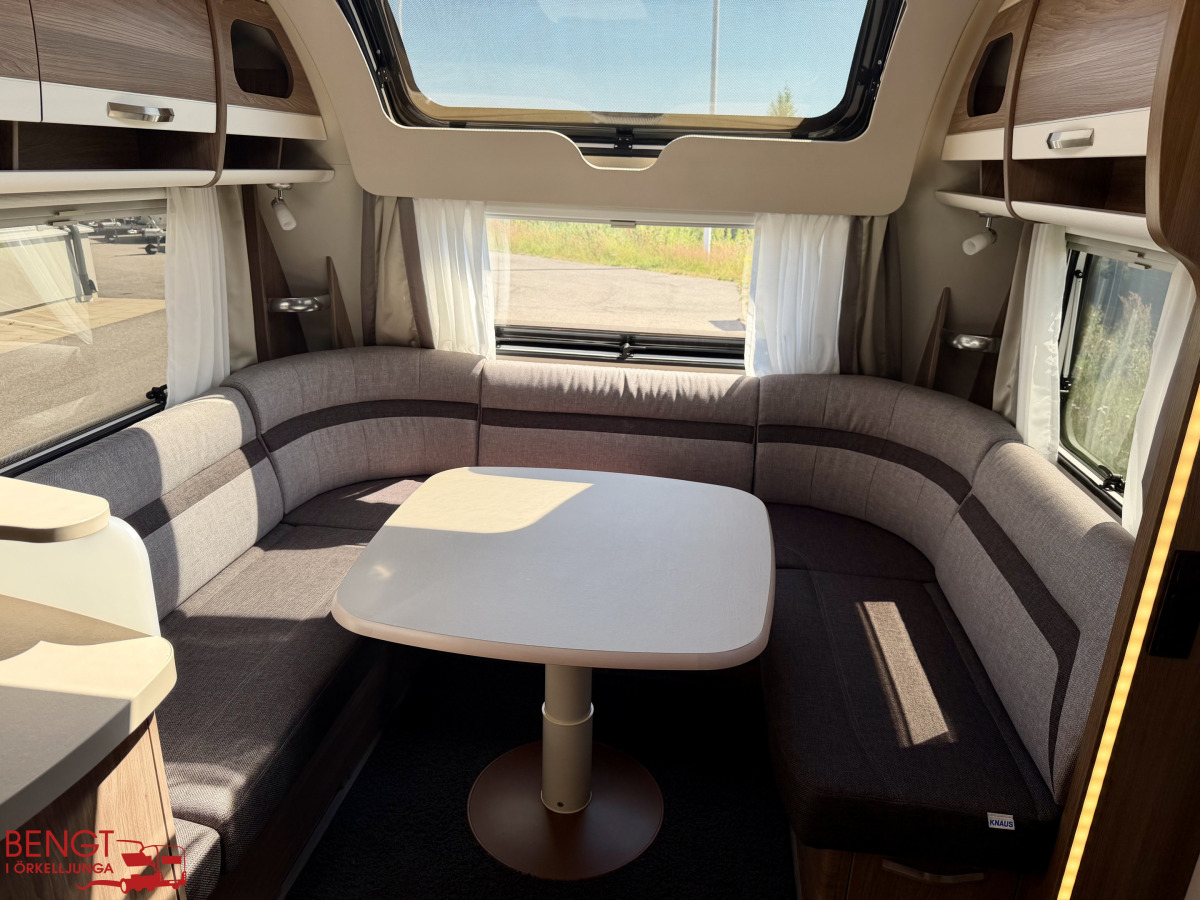 Knaus Südwind 580 UF Scandinavien Selection Fransk säng ALDE, bild 13 av 23