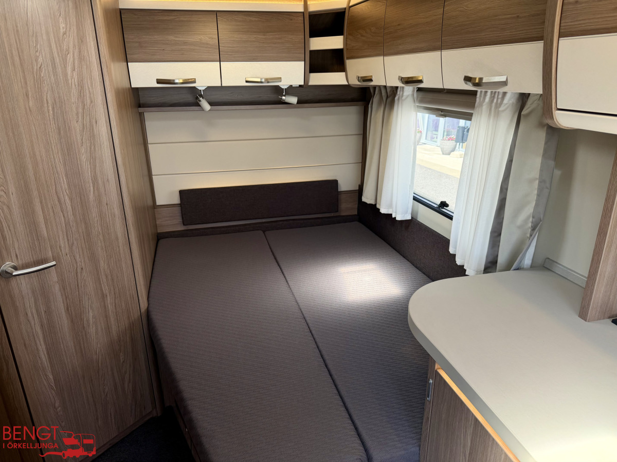 Knaus Südwind 580 UF Scandinavien Selection Fransk säng ALDE, bild 21 av 23