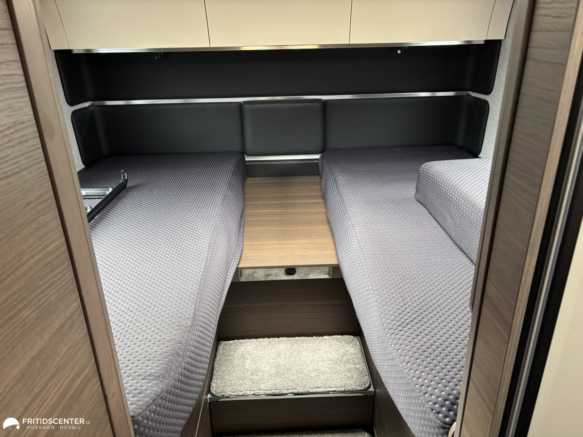 Adria Supersonic 780 SL / Lithium / Solcell / Truma AC, bild 3 av 39