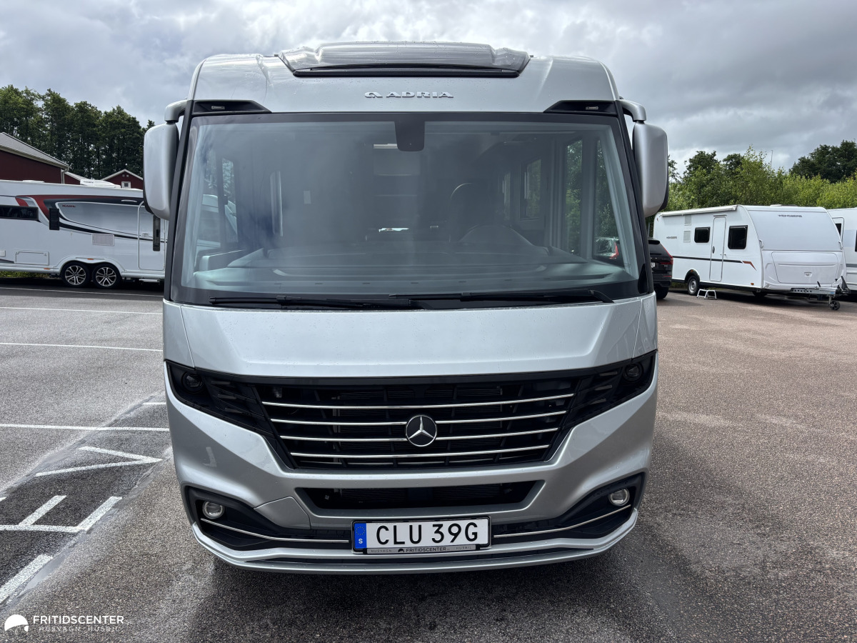 Adria Supersonic 780 SL / Lithium / Solcell / Truma AC, bild 33 av 39