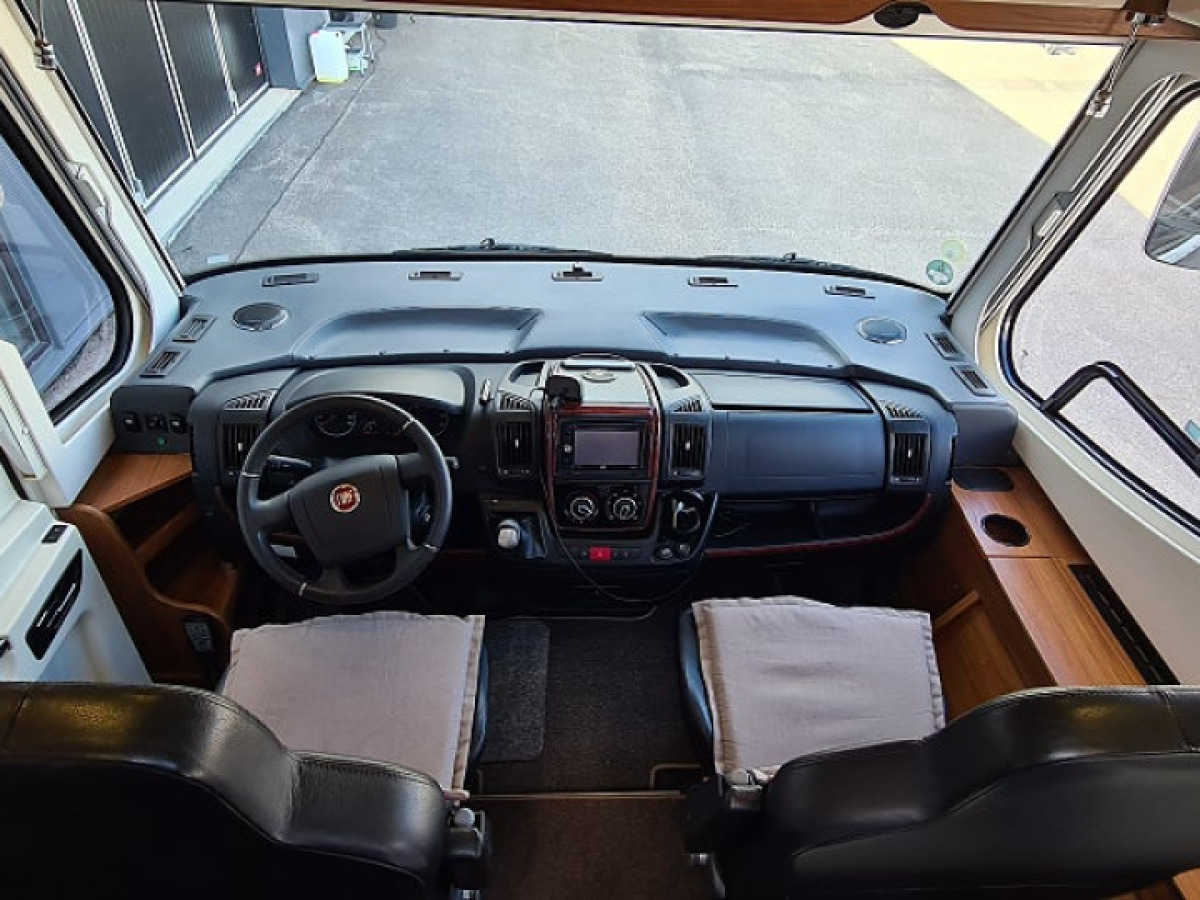 Frankia 840 DB Luxury Superfint Skick, bild 8 av 20