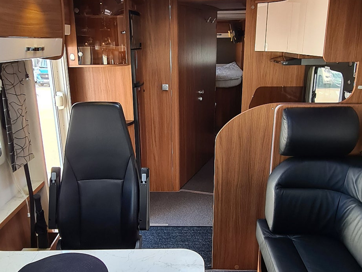 Frankia 840 DB Luxury Superfint Skick, bild 9 av 20