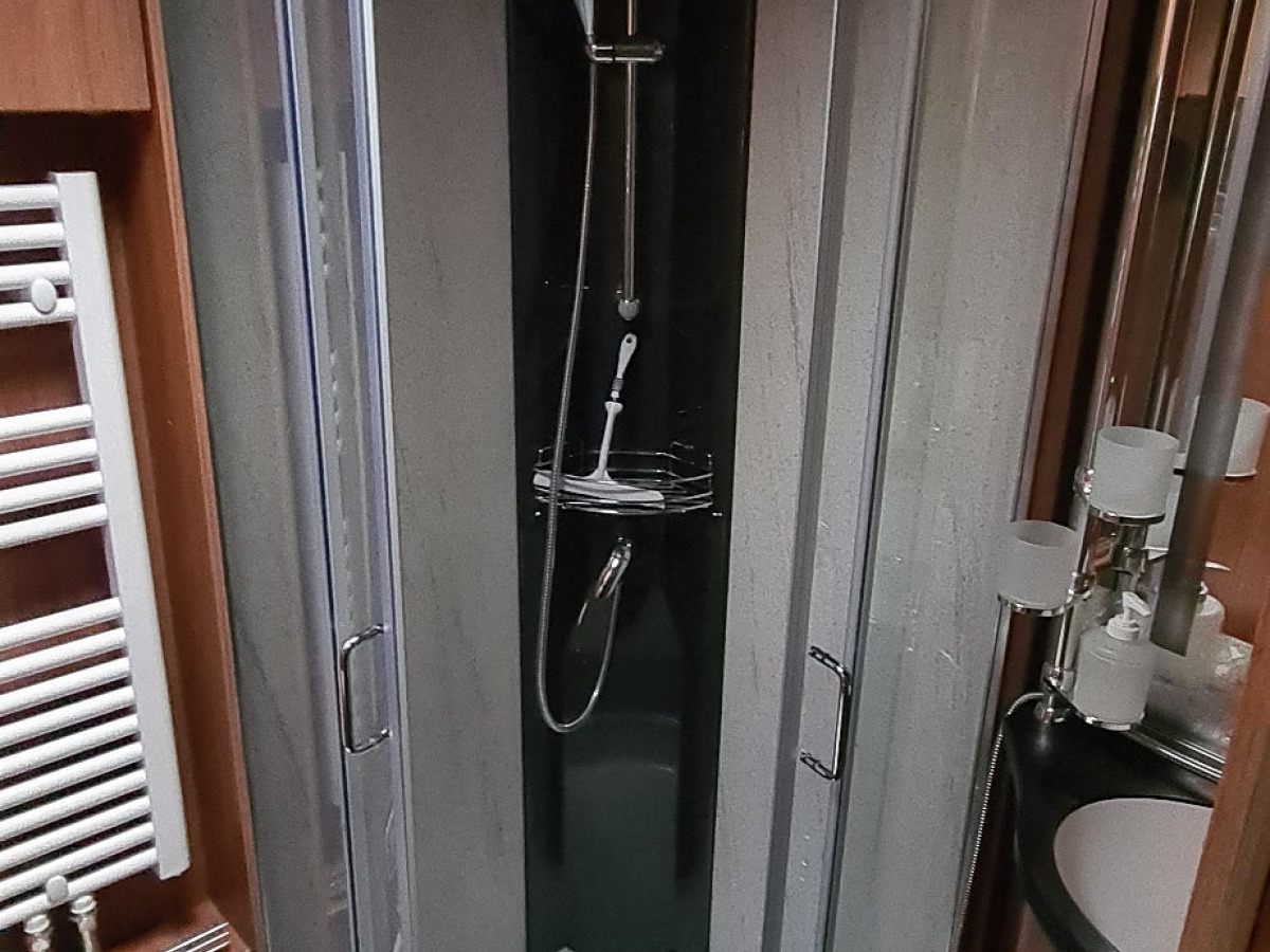 Frankia 840 DB Luxury Superfint Skick, bild 16 av 20