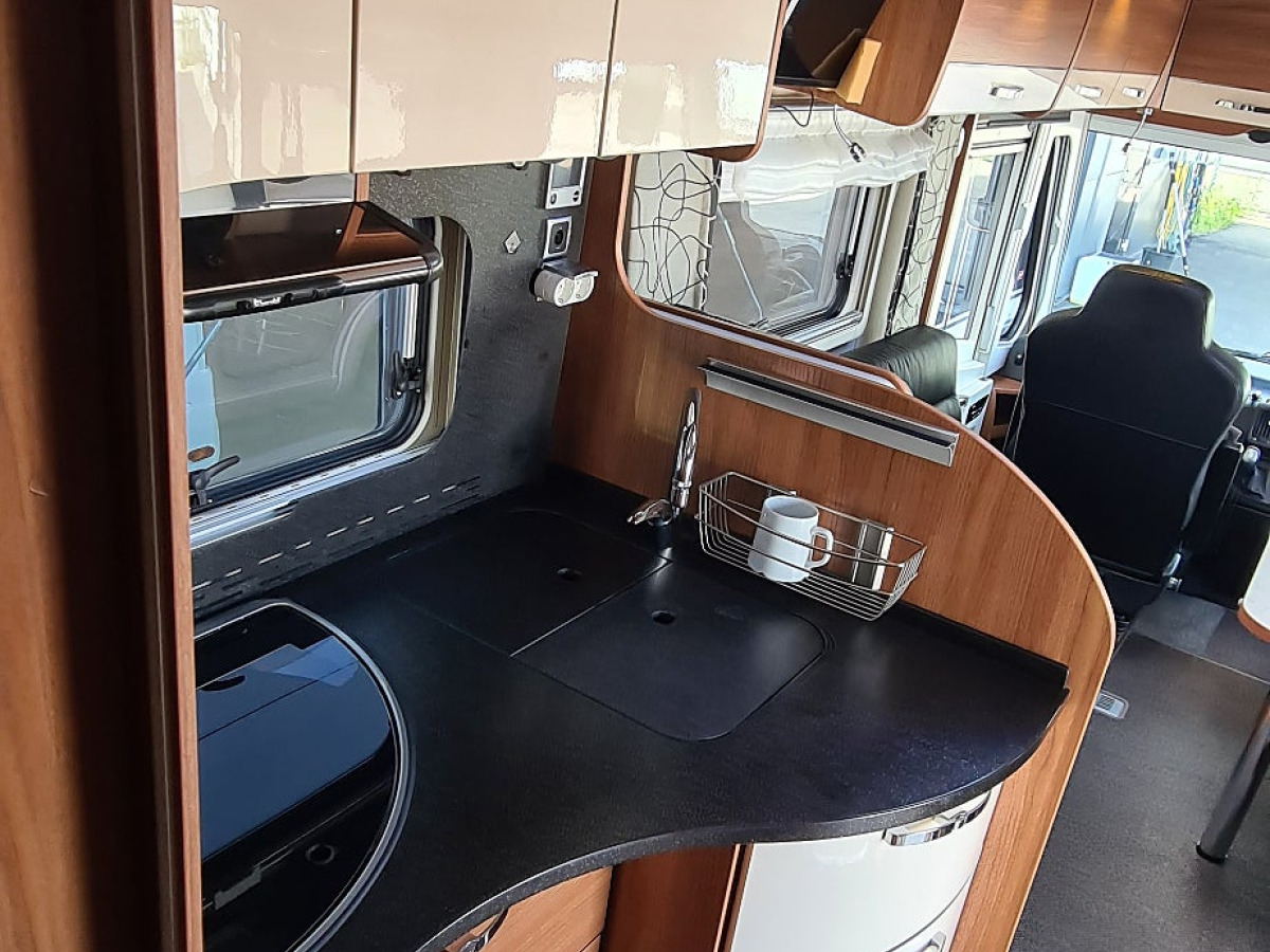 Frankia 840 DB Luxury Superfint Skick, bild 17 av 20