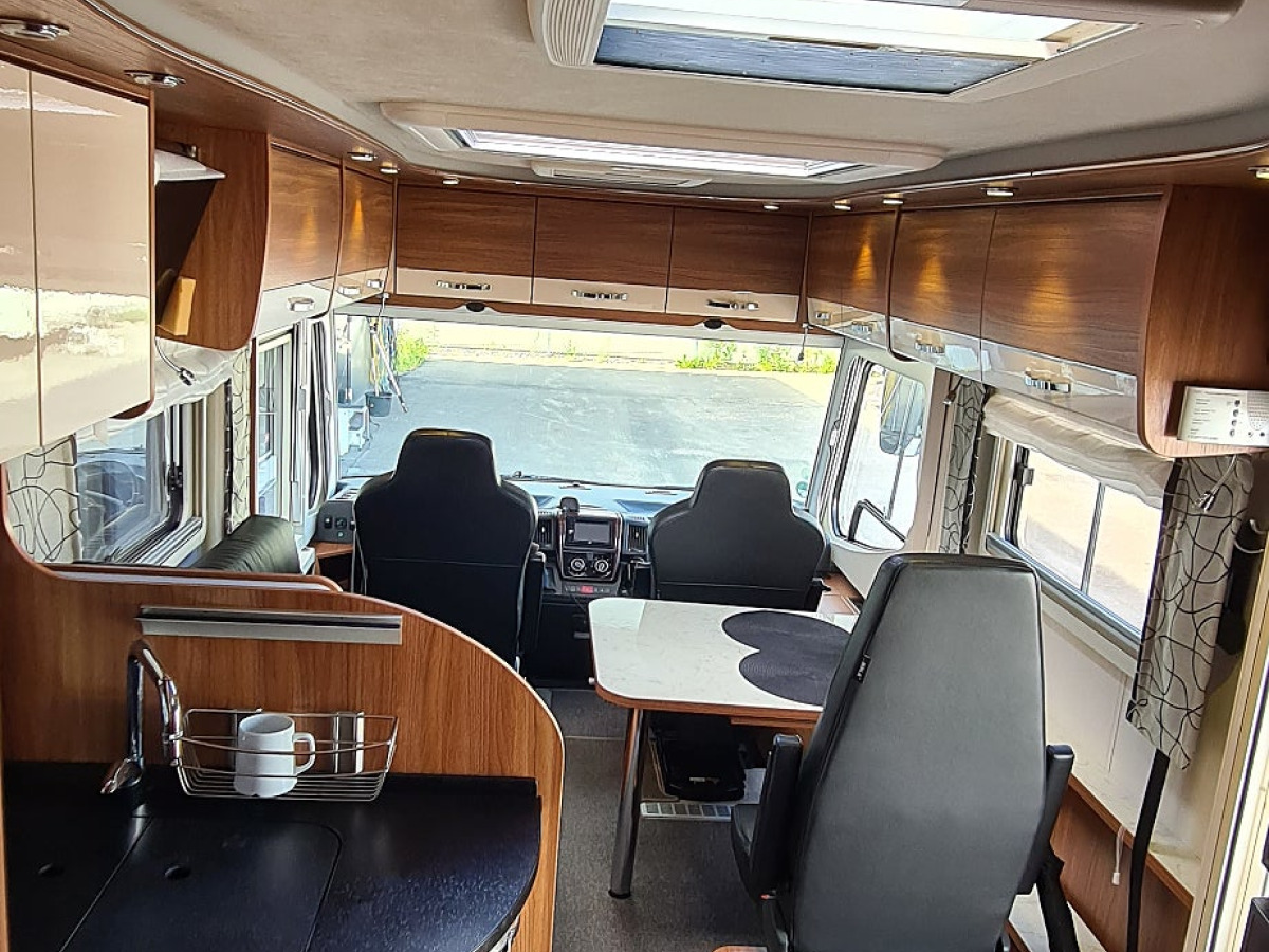 Frankia 840 DB Luxury Superfint Skick, bild 18 av 20
