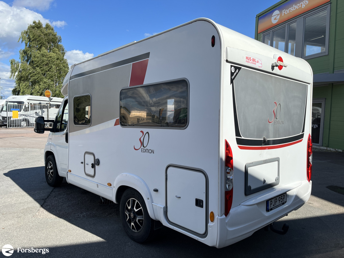 Bürstner T 569 Smidig liten husbil under 6m, bild 5 av 27
