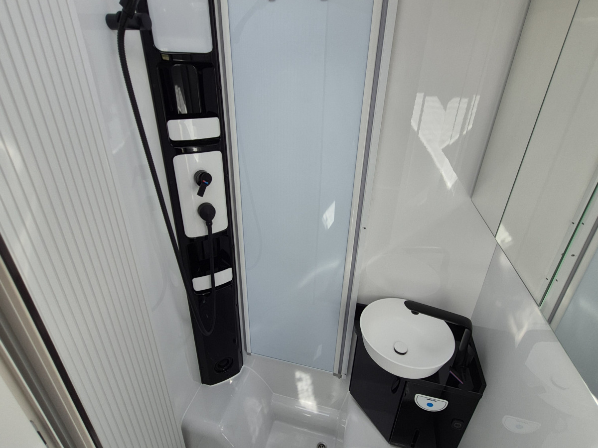 Hobby Prestige T 710 GE - SverigepaketSafetypaket - SPARA 54 000 kr på Elmia-kampanj, bild 15 av 17