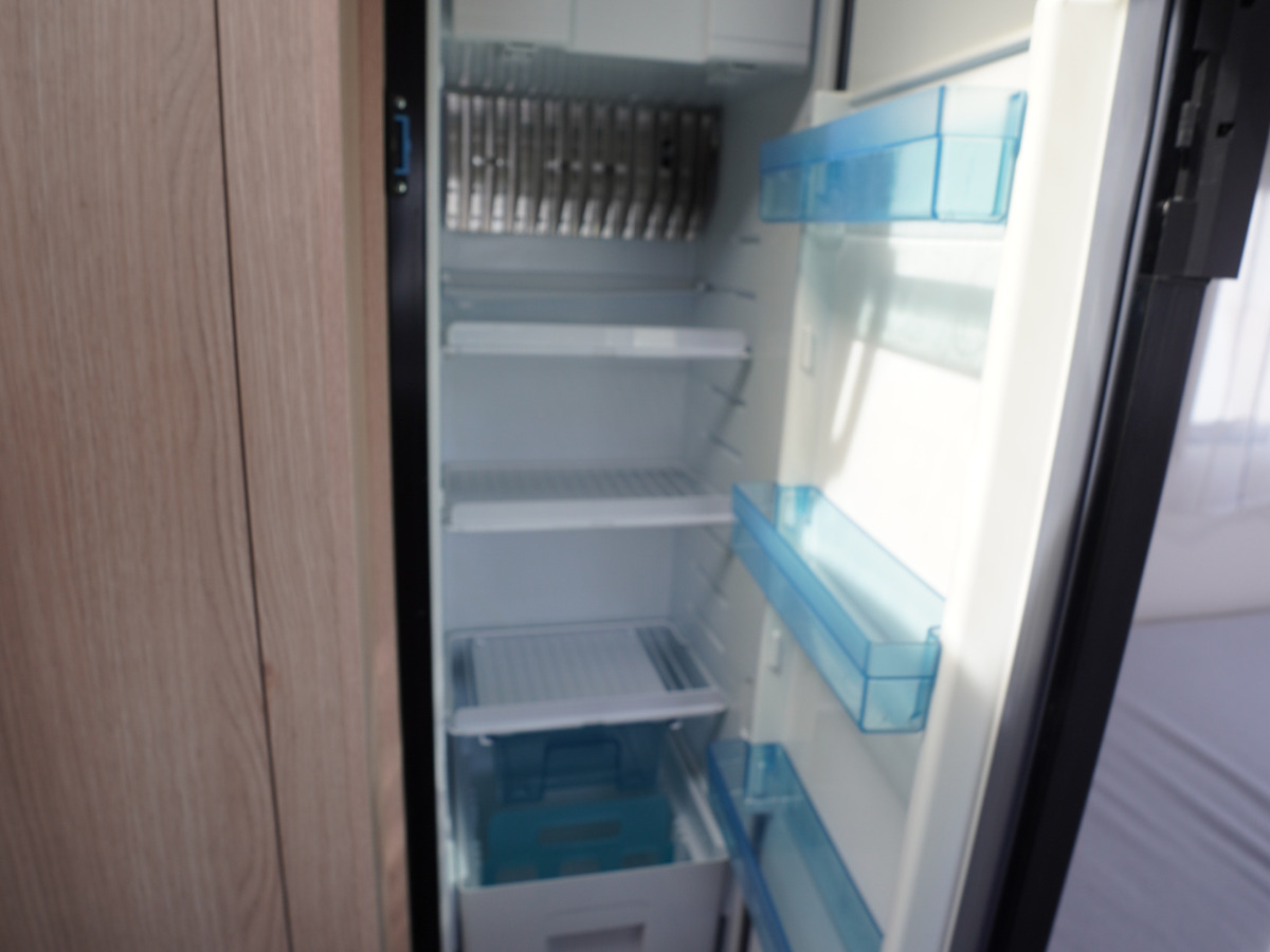 Adria AVIVA 492 LU, bild 8 av 18