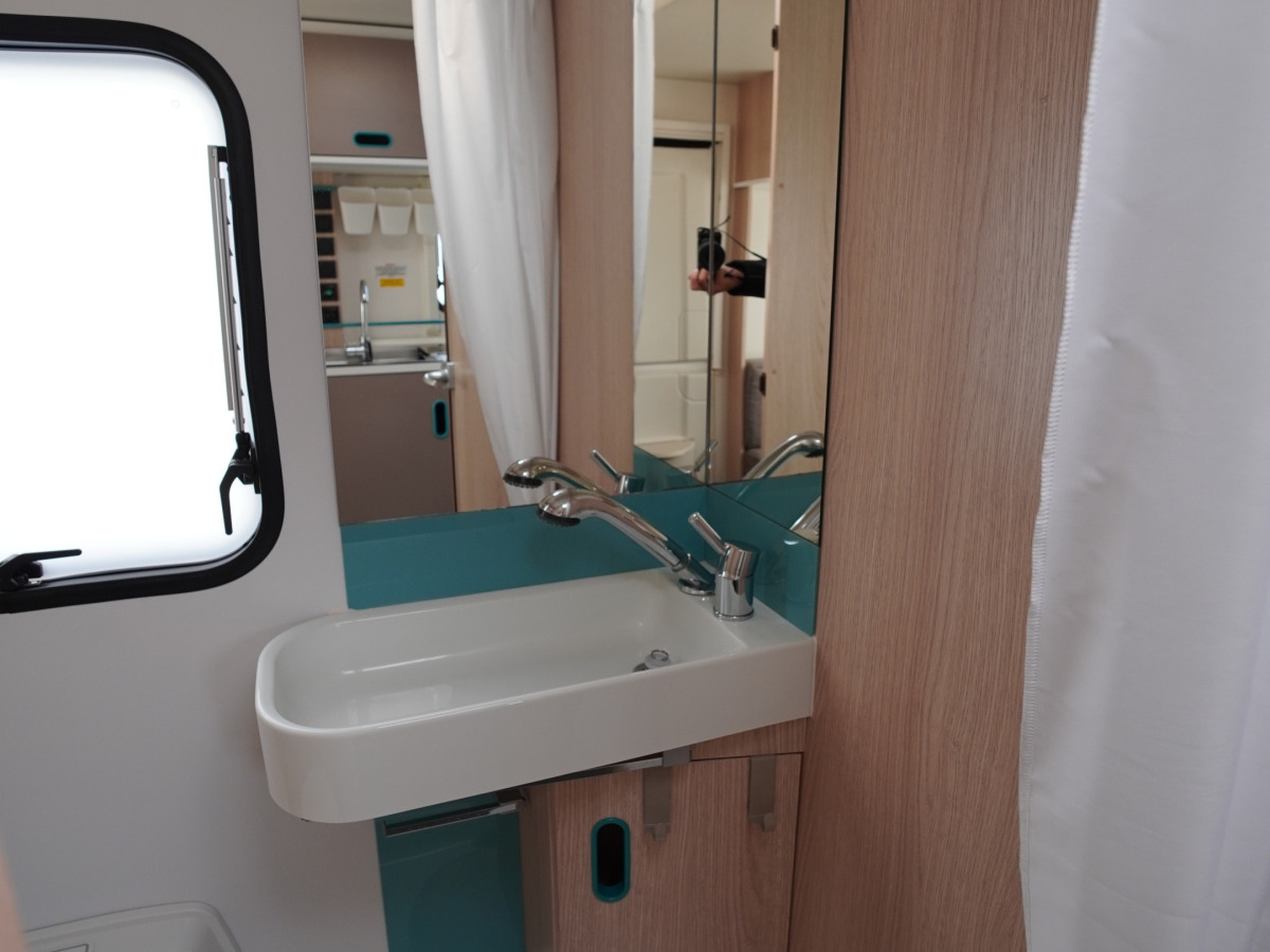 Adria AVIVA 492 LU, bild 14 av 18