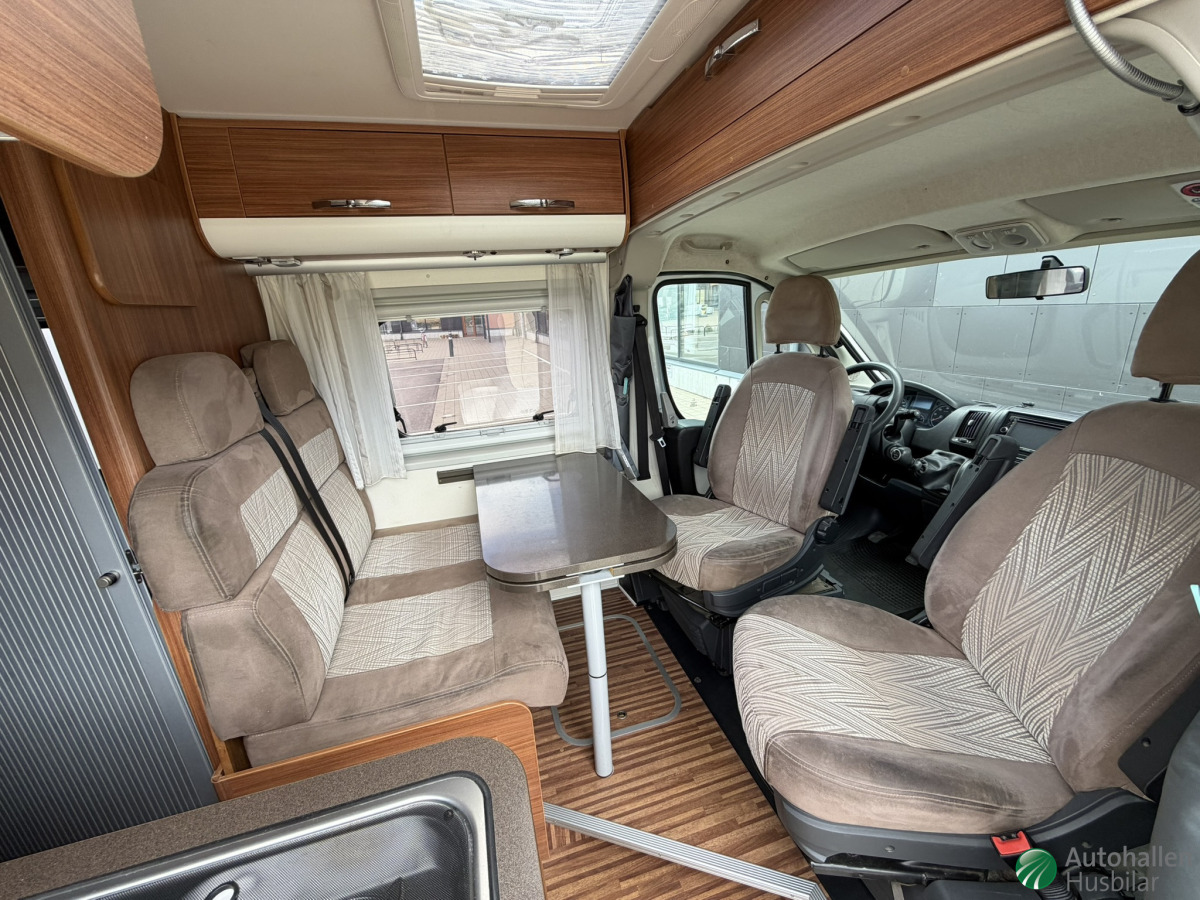Adria TWIN SP, bild 4 av 9