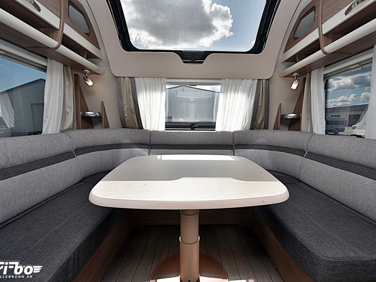 Knaus 580 UF Scandinavian Selection, Dubbelbädd, bild 6 av 26
