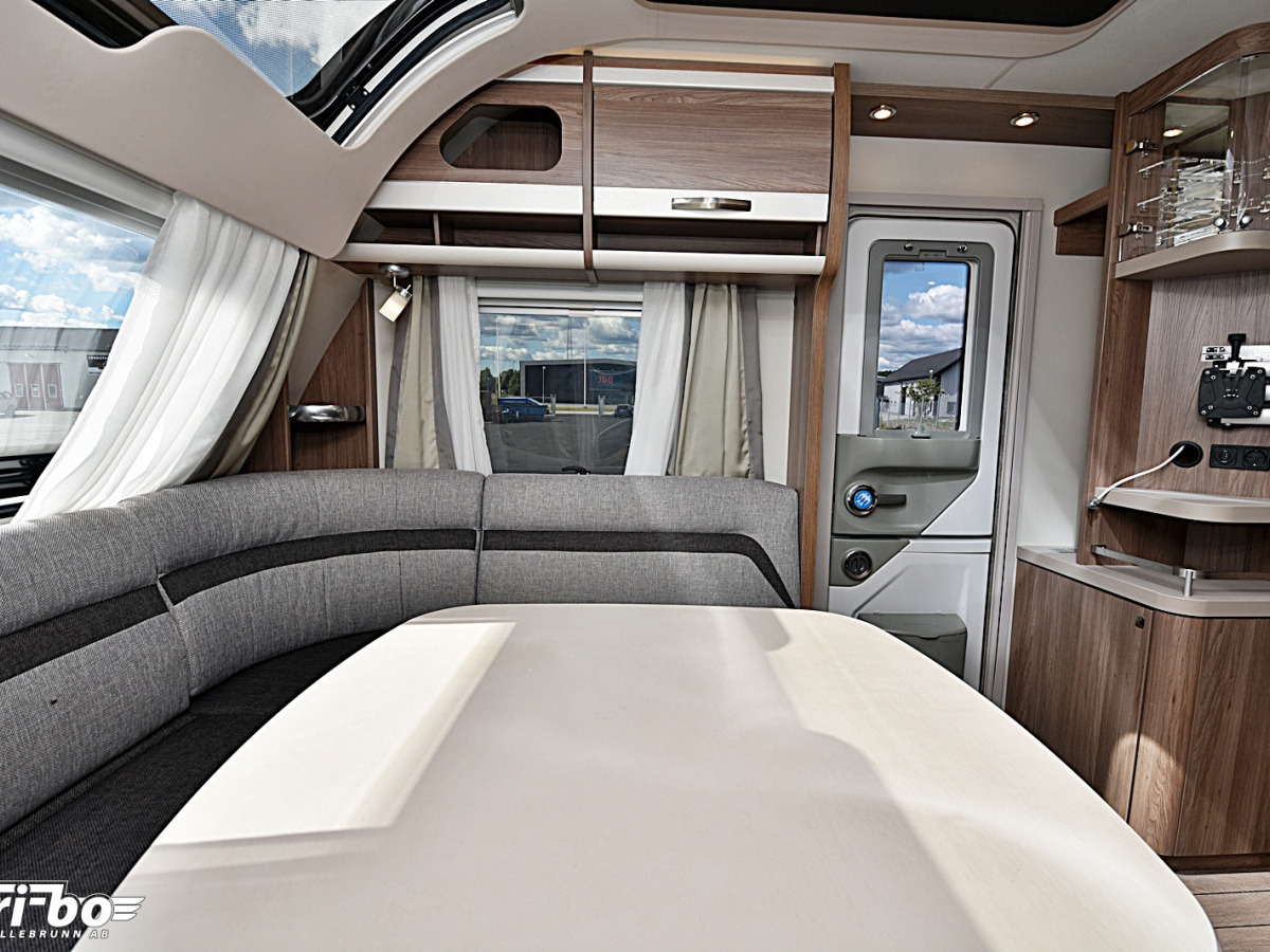 Knaus 580 UF Scandinavian Selection, Dubbelbädd, bild 7 av 26